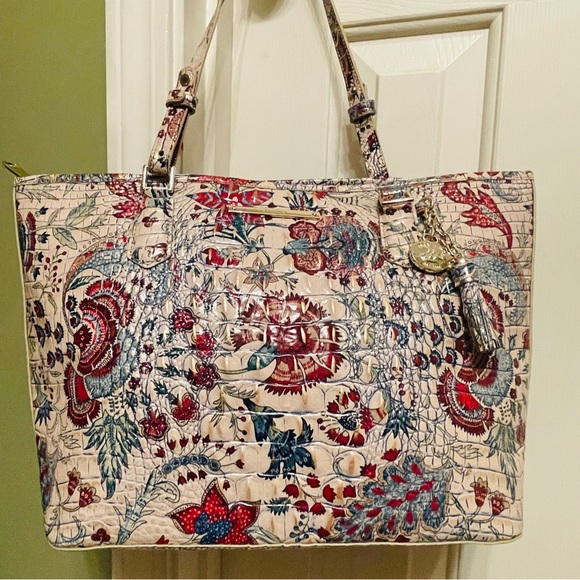 🐦‍🔥SALE! Brahmin Genuine Croc Embossed Leather in Brocade - Picture 16 of 16